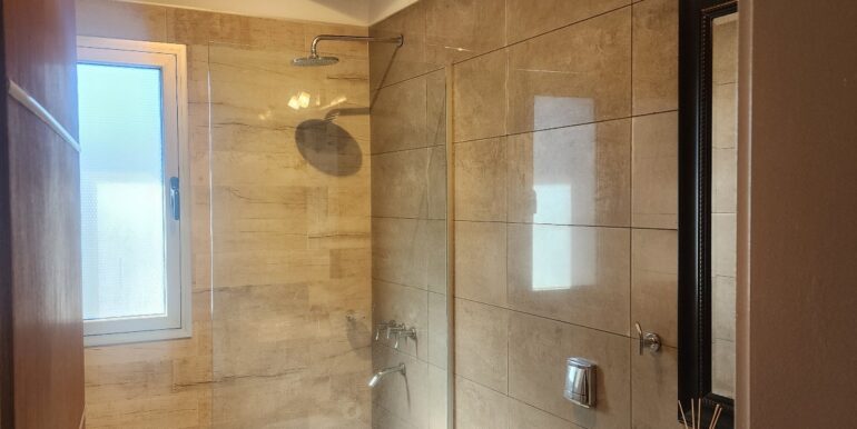 WhatsApp Image 2025-06-04 at 09.50.54