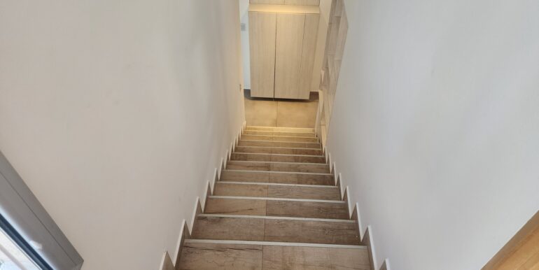 WhatsApp Image 2025-06-04 at 09.50.55 (1)