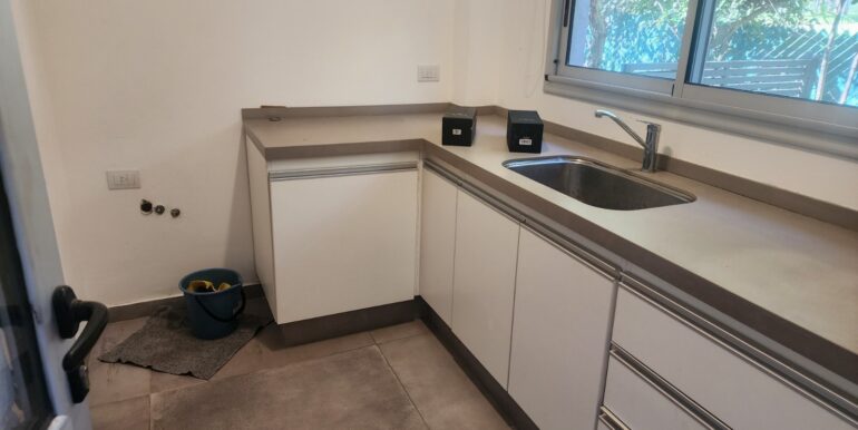 WhatsApp Image 2025-06-04 at 09.50.57 (3)