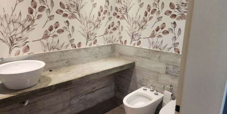 WhatsApp Image 2025-06-04 at 09.50.58 (2)