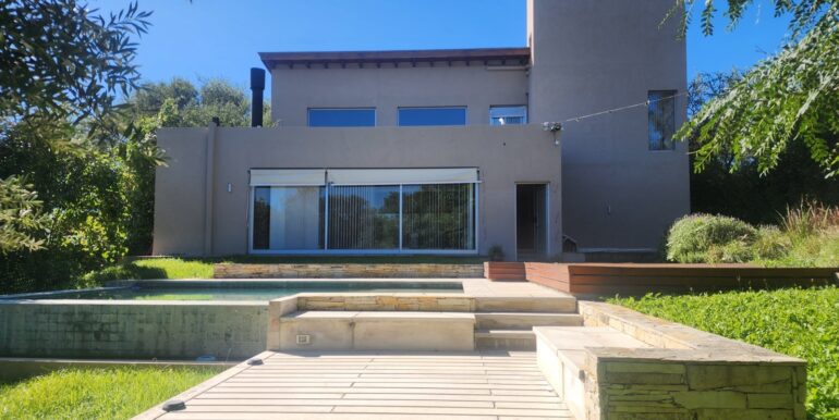 WhatsApp Image 2025-06-04 at 09.50.58 (3)