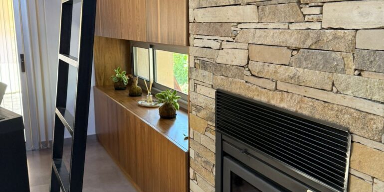 WhatsApp Image 2025-06-04 at 09.51.04 (2)