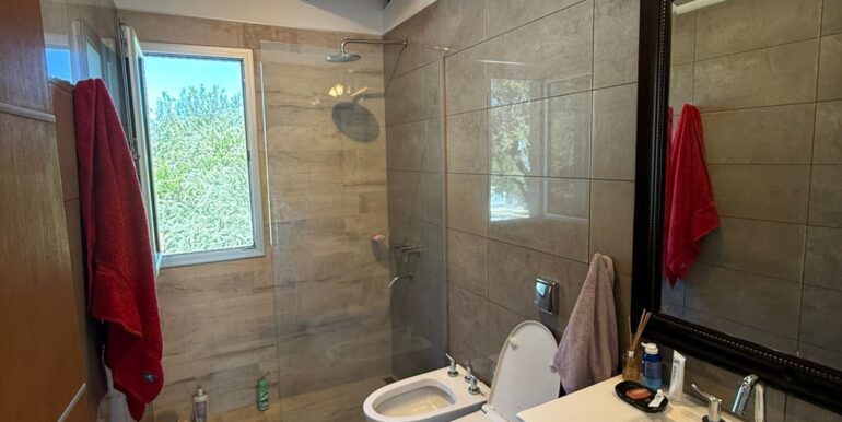 WhatsApp Image 2025-06-04 at 09.51.04